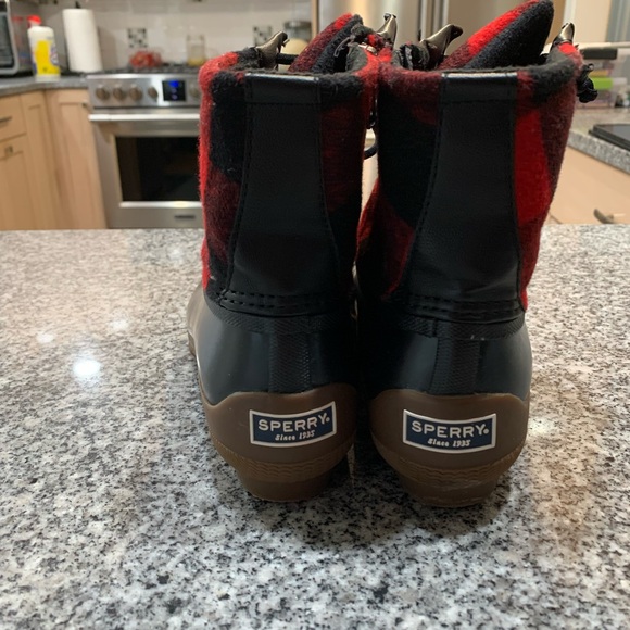Sperry Salt Water Duck Boots - Red and Black Buffalo Print with Leather Laces - Picture 3 of 5